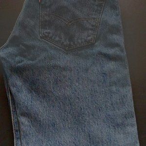 LEVIS 501 BUTTON FLY